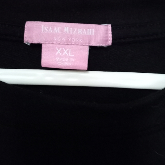 Isaac Mizrahi embroidered ALL WE NEED IS LOVE long sleeve tshirt XXL super comfy - Picture 2 of 6